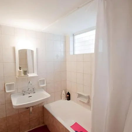 Cozy Spot In Center Appartamento *