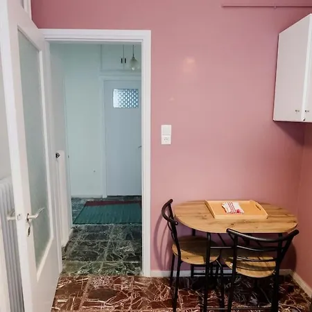 Cozy Spot In Center Апартаменты *